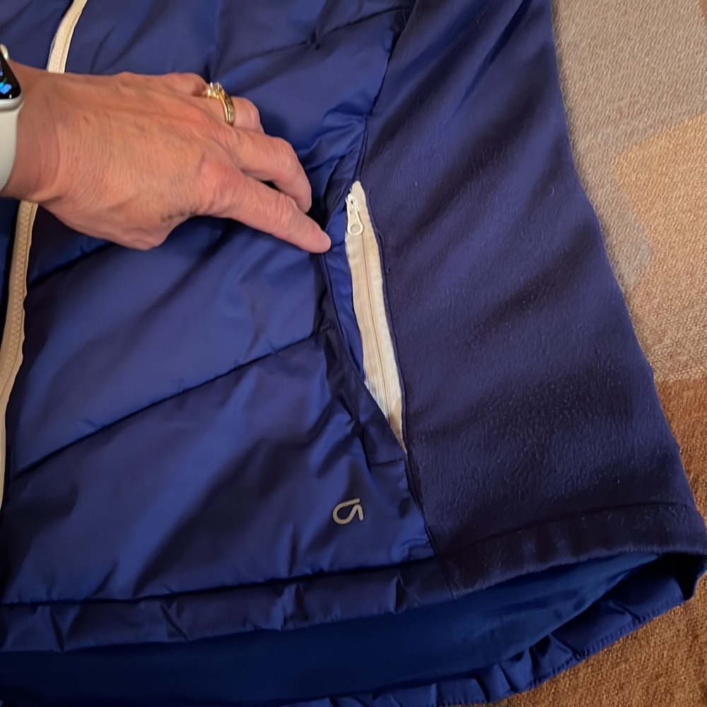 High-Lo Gap Blue Vest, zip pockets, XL - Picture 6 of 14